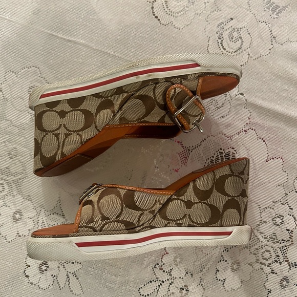 Coach Wedges - Picture 2 of 5